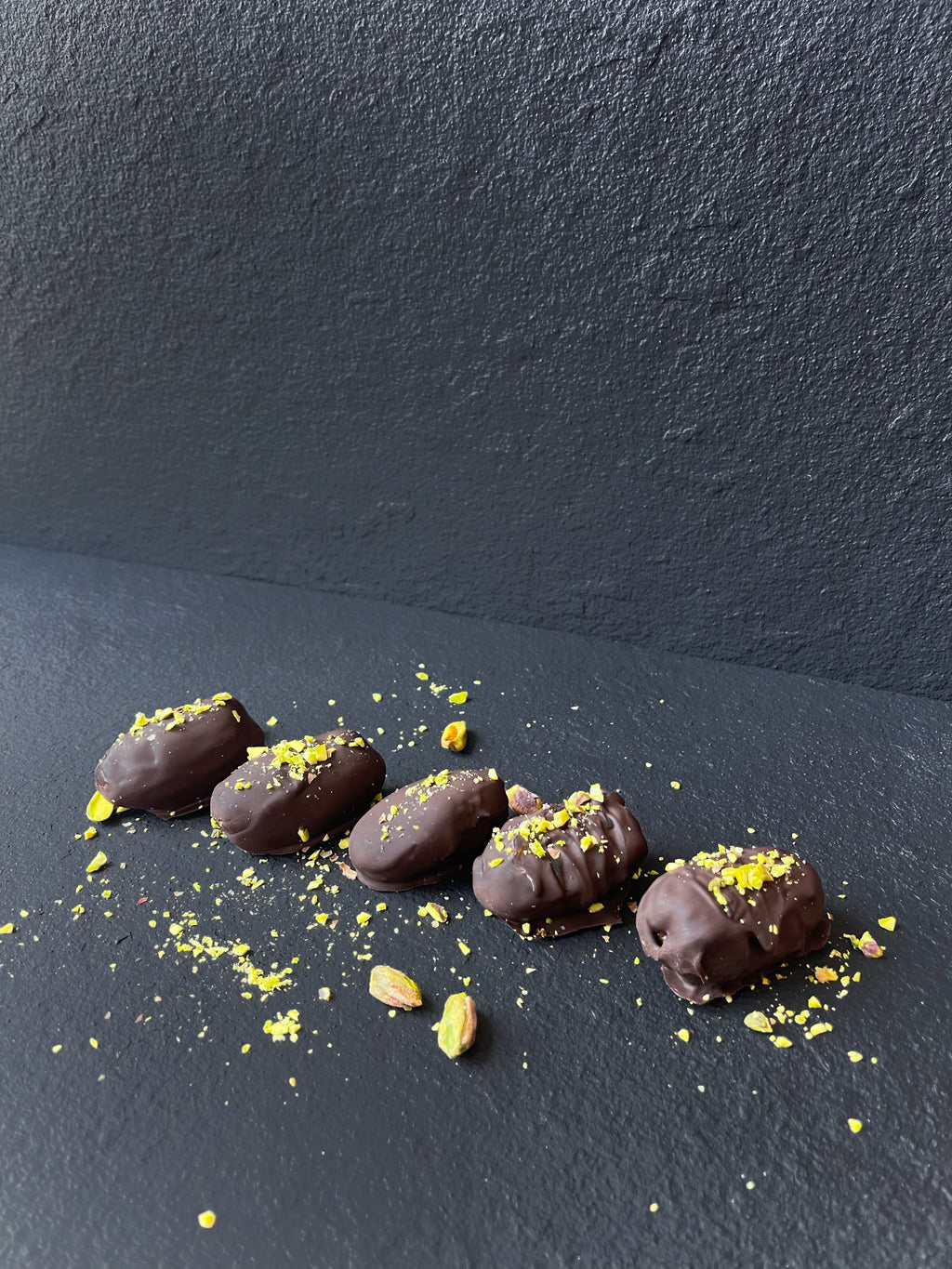 5 ALTITUDE PISTACHIO CORE DATES